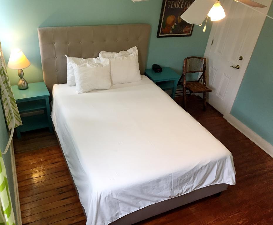Creole Gardens Guesthouse And Inn นิวออร์ลีนส์ ภายนอก รูปภาพ